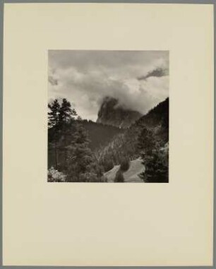 Felsmassiv bei Langkofel im Grödnertal
