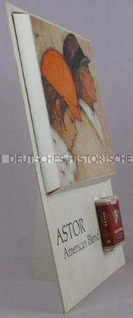 Werbeaufsteller für "Astor"-Zigaretten