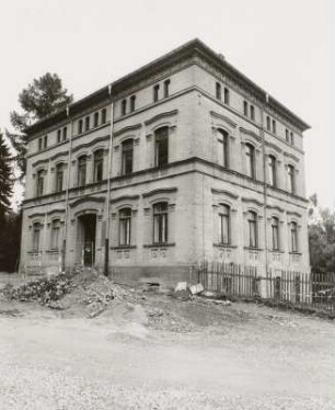 Markneukirchen, Villa : Markneukirchen (Vogtlandkreis), Villa, Klingenthaler Straße 8, um 1880, Straßenansicht