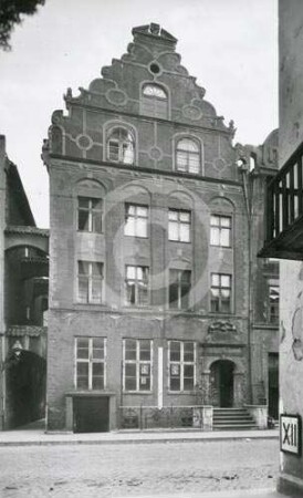 Fassade des Bürgerhauses Brückstrasse 17 in Elbing