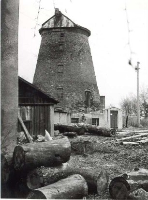 Windmühle in Straupitz : Ort: Tšupc / Straupitz. Alte Windmühle
