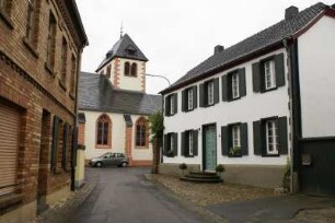 Straßenansicht