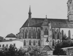 Zisterzienserkloster — Stifts- und Pfarrkirche Mariä Himmelfahrt — Westfassade