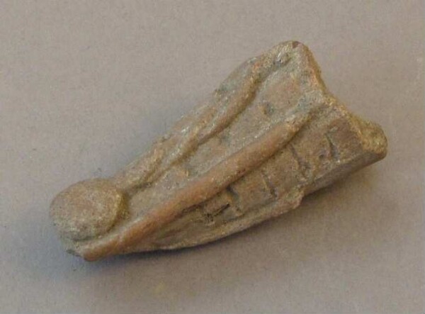 Figurine en argile (fragment)