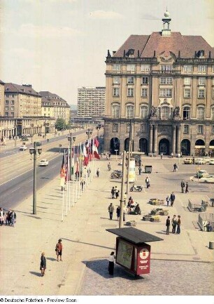 Blick in die Ernst-Thälmann-Straße