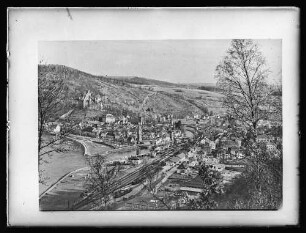 Blick aus Richtung Wartturm auf Altstadt, Bahnhofsgelände, Lagerhaus und Mainspitze