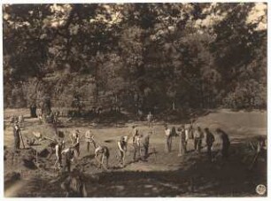Ausstellungsgarten Jubiläums-Gartenbau-Ausstellung 1926, Dresden: Ansicht Vorbreitung und Aufbau vom Ausstellungsgelände