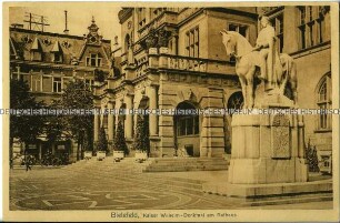 Rathaus und Kaiser-Wilhelm-Denkmal in Bielefeld