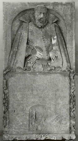 Grabplatte für Klaus Schiffmann (gest. 1591) vom Johanneskirchhof