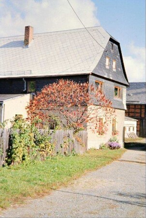 Giebel eines Bauernhauses, OG verschiefert