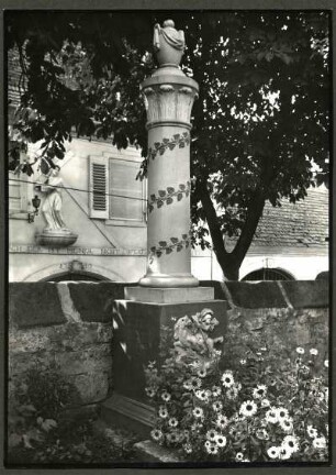 alter Friedhof. Grabstein des Bürgermeisters Georg Koch, 1827