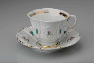 Tasse mit Unterschale