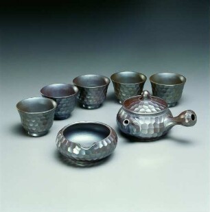 Sencha Tee-Set mit Teekanne, Wasserkühler und fünf Teeschalen