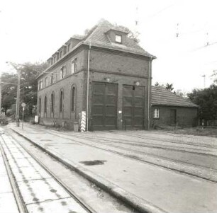 Cottbus. Straßenbahndepot Madlow, Kiekebuscher Weg 2. 1926. Gleisseite und Wageneinfahrt