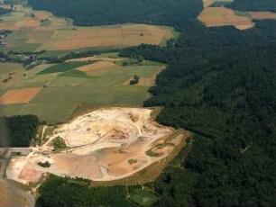 Obertiefenbach : Deponie bei Obertiefenbach