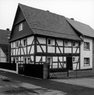 Eschwege, Buschweide 15