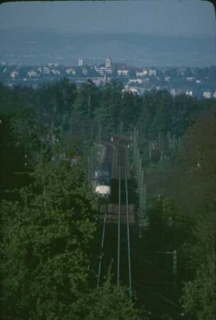 Gäubahn Stuttgart Vaihingen Dachswald Lok 221 108 DC 483 S-ZH SBB-Wagen