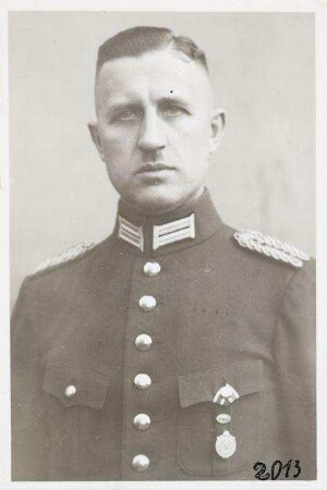 Nathey, Oberfeuerwehrmann