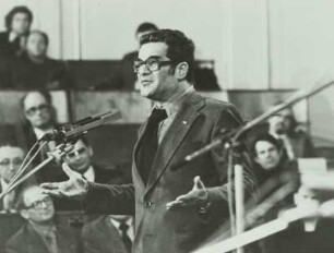 Konrad Wolf : Eröffnungsfeier der Akademie der Künste der DDR im Langenbeck-Virchow-Haus anlässlich der Einweihung des neuen Gebäudes