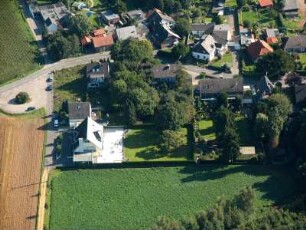 Mönchengladbach : Mönchengladbach. Donker Straße, links der ehemalige Wendeplatz der Buslinie 015. Luftaufnahme