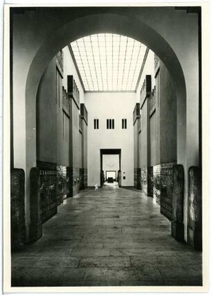 Berlin. Staatliche Museen, Vorderasiatisches Museum, Teil der Prozessionsstraße von Babylon