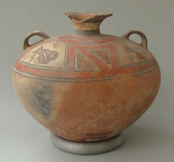 Clay vessel