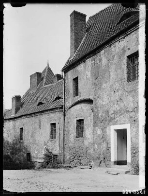 Elbogen, Schlosshof innen