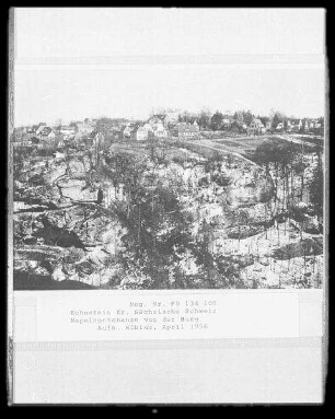 Hohnstein, Sächsische Schweiz, Napoleonschanze von der Burg aus gesehen