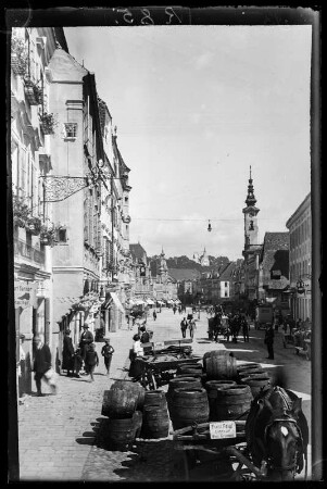 Österreich, Steyr. Blick über den Stadtplatz