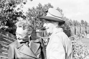 Protestkundgebung am 24. Juni 1948 auf dem Hertha Sportplatz im Bezirk Wedding zur Berlin-Blockade