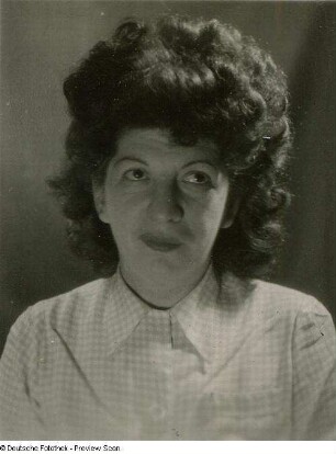 Portraitserie Marianne Oswald