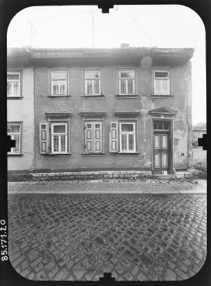 Erfurt-Altstadt, Glockengasse 28. Wohnhaus. Straßenfront