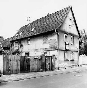 Florstadt, Fußhain 3