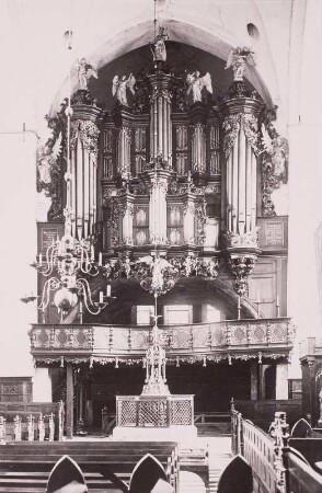 Lübeck, Domkirche : Lübeck. Domkirche, Orgelprospekt. Orgelwerk von Walcker