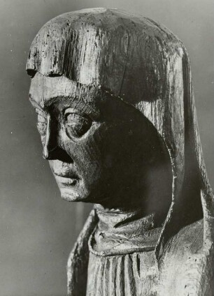 Maria einer Kreuzigungsgruppe
