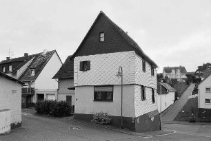 Wohnhaus; Usingen, Kirchstraße 35