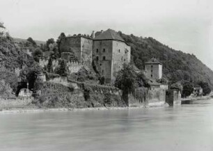 Passau. Veste Niederhaus. Ansicht über die Donau von Südwesten