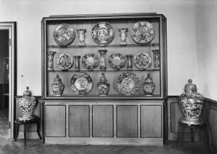 Ostasiatische Porzellansammlung