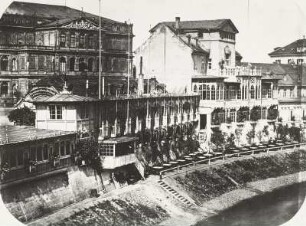 Helbigs Restaurant in Dresden : Dresden, Helbigs Restaurant, Elbseite (links Hoftheater). Aufnahme vor 1869