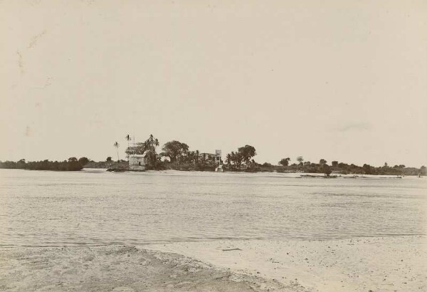 View from the beach to the opposite shore