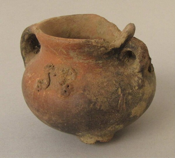 Clay vessel