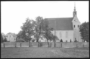 Rüsseina. Kirche