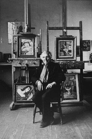 Der Maler Hans Jüchser in seinem Atelier