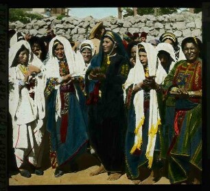 Fellachen - Hochzeit. Klatschreigen der Fauen, Pal. [Ramallah]