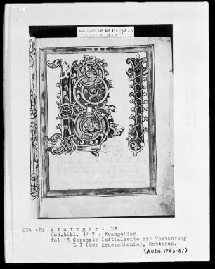 Evangeliar — Initialseite mit Initialligatur LI (ber generationis), Folio 13recto
