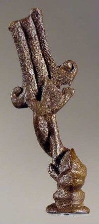 Römische Statuettenstütze: Ruder, von Delphin umwunden