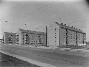 Bautzen. Blick auf eine Häusereihe der AWG