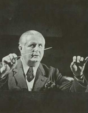 Der Dirigent Fritz Busch (Orchestereinsatz nach einer freien Sängerkadenz "Abfangen"), aus: Fritz Busch: Der Dirigent, Atlantis-Musikbücher, Zürich 1961