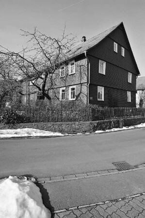 Ehem. Synagoge und Schule (Synagoge); Ulrichstein, Herrngartenstraße 7