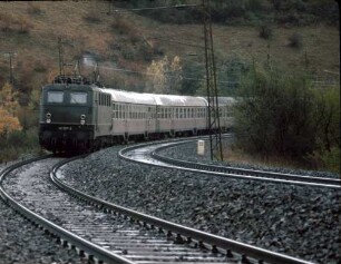 Höfingen Lok 141 397 Nahverkehrszug S-WeilderStadt Bnb-Wagen
